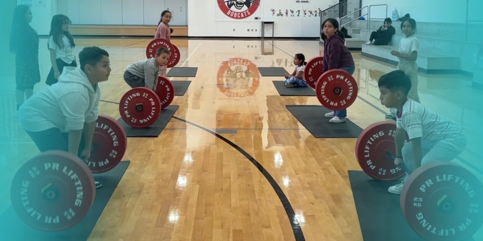 23-Organizacion-de-Amigos_weightlifting-class